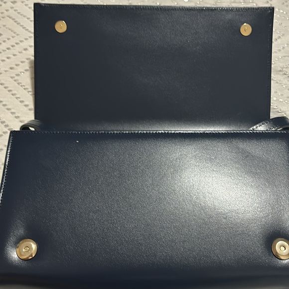 Valentino cluch - Picture 2 of 5